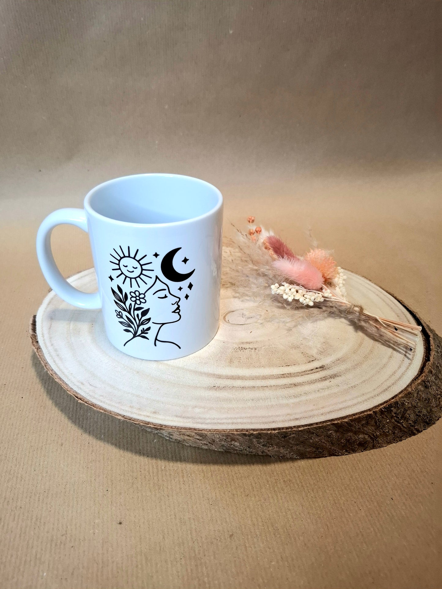 Keramiktasse, 340ml, Frauen Silhouette, Sonne und Mond, Godess