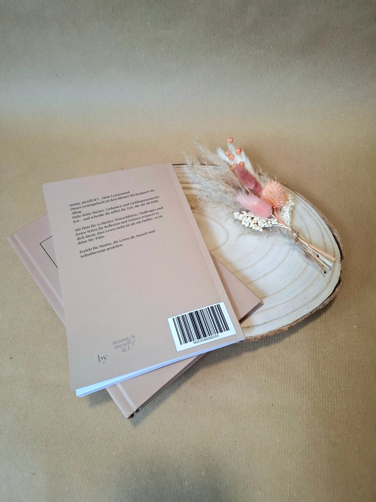 Lesejournal im minimalstischem schwarz/weiß Design