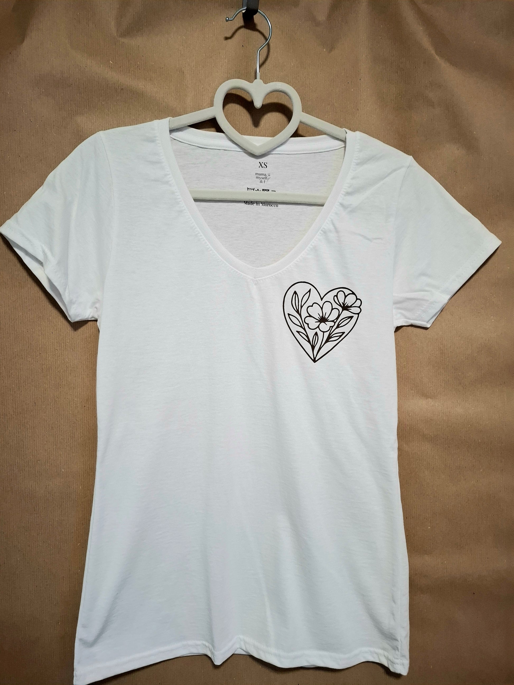 Basic T-Shirt florales Herz, mama, myself & I