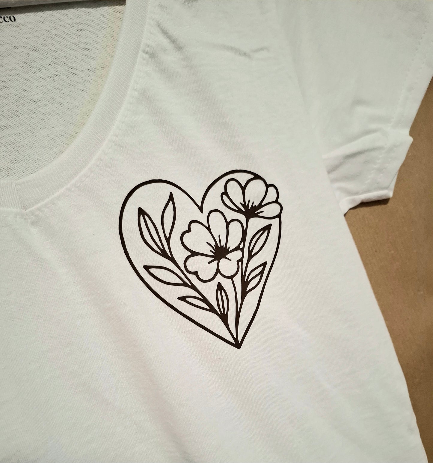 Basic T-Shirt florales Herz, mama, myself & I